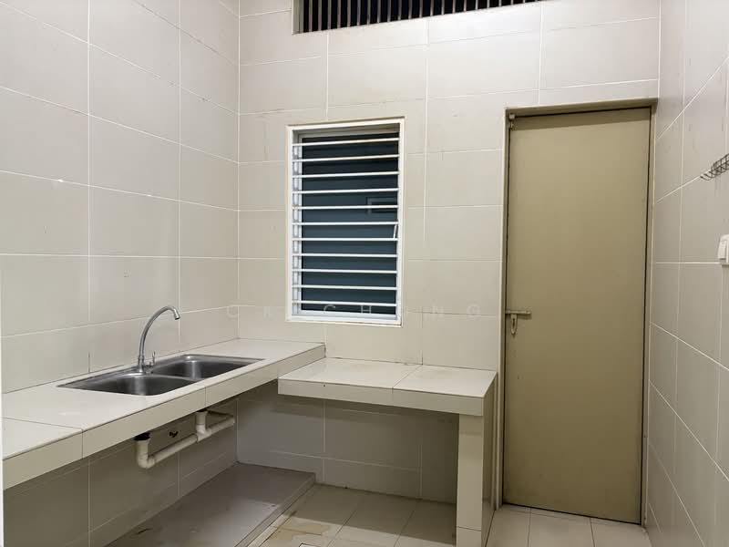 Rumah Teres untuk Disewa di Taman Cheras Idaman (Cheras) - CK Chong - Kitchen - PropertyGuru.com.my