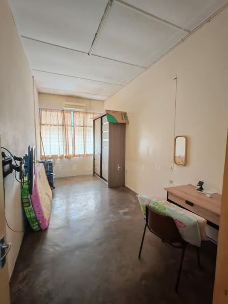 Kedai untuk Dijual di Jelutong (Penang) - Jerome Eng - Bedroom - PropertyGuru.com.my