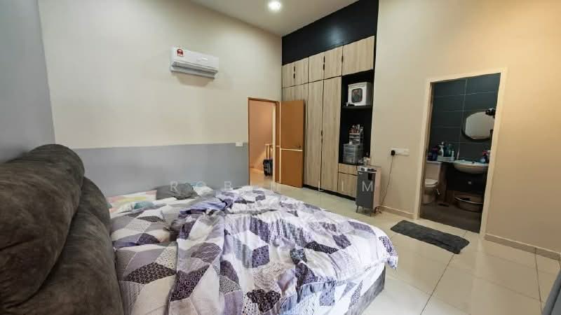 Rumah Teres 2 Tingkat untuk Dijual di Setia Eco Gardens (Gelang Patah) - Robin Lim - Bedroom - PropertyGuru.com.my