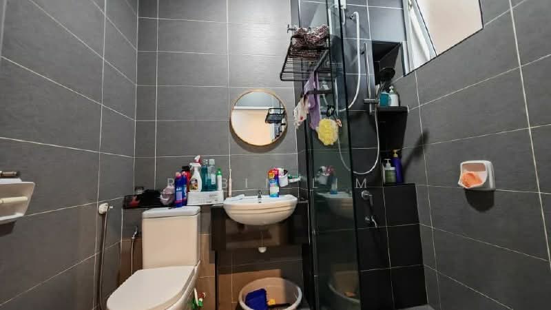 Rumah Teres 2 Tingkat untuk Dijual di Setia Eco Gardens (Gelang Patah) - Robin Lim - Bathroom - PropertyGuru.com.my