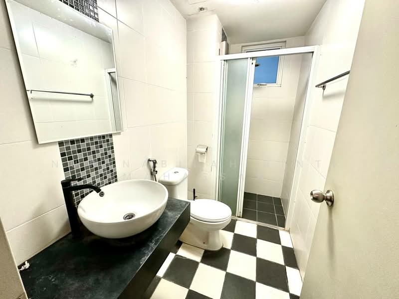 Kondominium untuk Dijual di Panorama Residences - Nur Nabilah Binti Mahassan - Bathroom - PropertyGuru.com.my