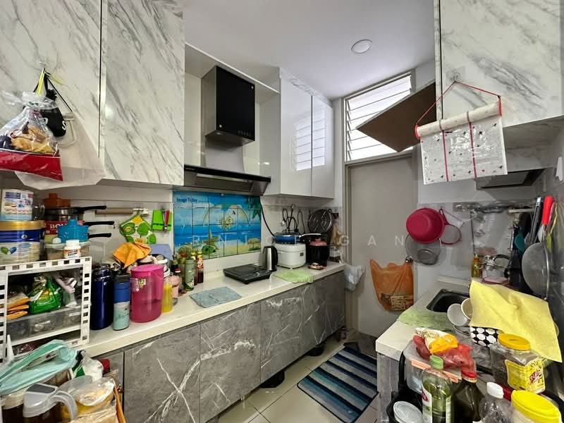 2-storey Terraced House for Sale in Bandar Seri Alam (Masai) - Bernice Gan - Kitchen - PropertyGuru.com.my