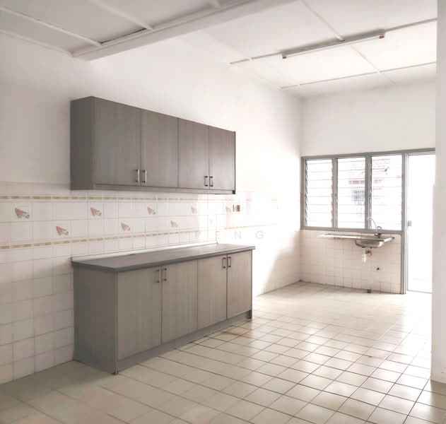 Rumah Teres 1.5 Tingkat untuk Dijual di Subang Jaya (Selangor) - Agnes Tan - Kitchen - PropertyGuru.com.my