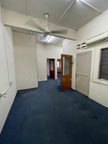 Shop for Rent in Sea Park (Petaling Jaya) - Alex Tong - Interior - PropertyGuru.com.my