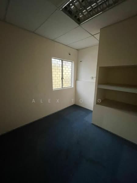 Shop for Rent in Sea Park (Petaling Jaya) - Alex Tong - Interior - PropertyGuru.com.my