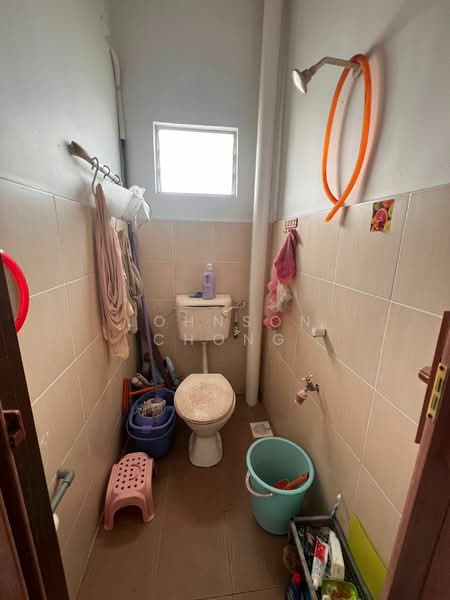 Flat for Sale at Taman Seri Orkid - Johnson Chong - Bathroom - PropertyGuru.com.my