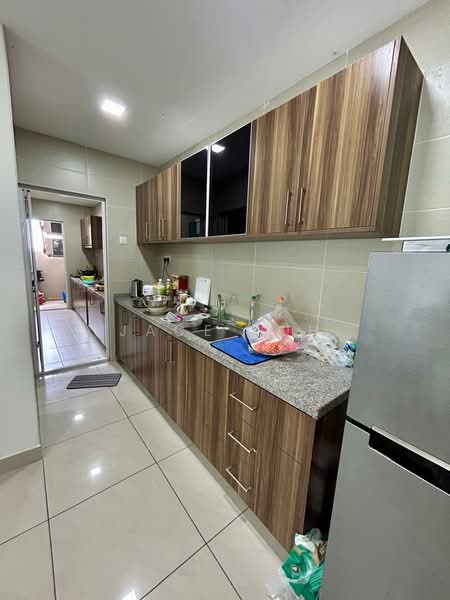 Servis Apartment untuk Disewa di D'Secret Garden (Pangsapuri Kempas Indah) - Jace Loh - Kitchen - PropertyGuru.com.my