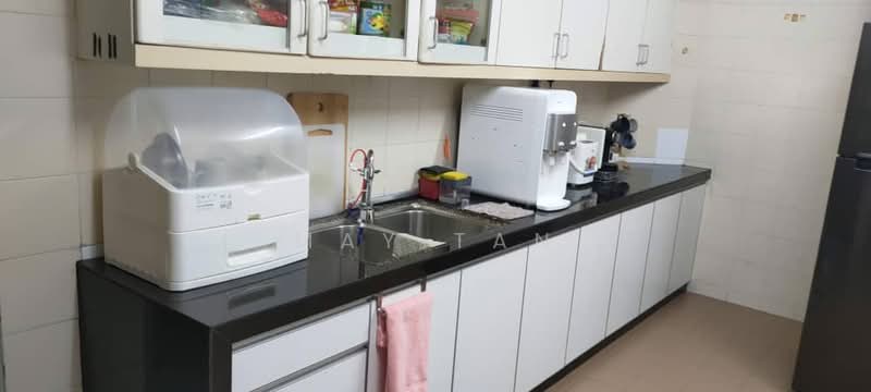Kondominium untuk Dijual di Kondo Berjaya - May Tan - Kitchen - PropertyGuru.com.my