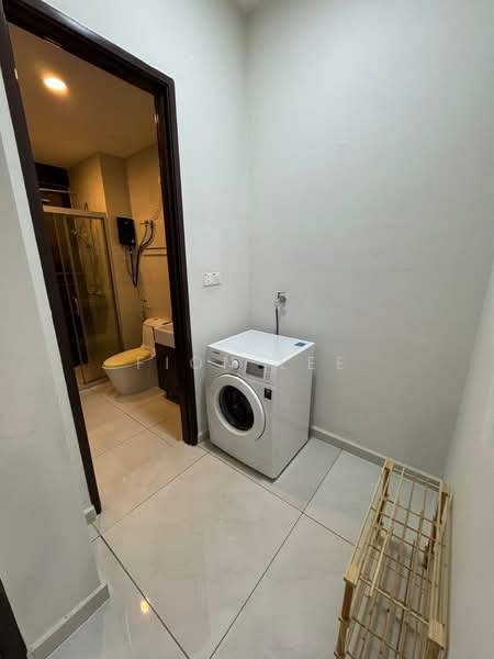 Kondominium untuk Disewa di Bay Point @ Country Garden Danga Bay - Fion Lee - Bathroom - PropertyGuru.com.my