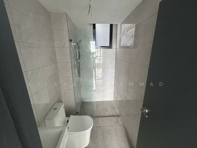 Service Residence for Rent at Altris Residences @ The Quartz WM - Kelana Mohammad - Bathroom - PropertyGuru.com.my