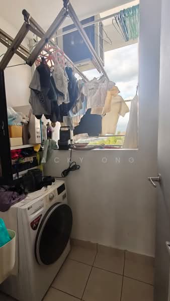 Servis Apartment untuk Dijual di Meridin Suites @ The Meridin - Jacky Ong - Balcony - PropertyGuru.com.my