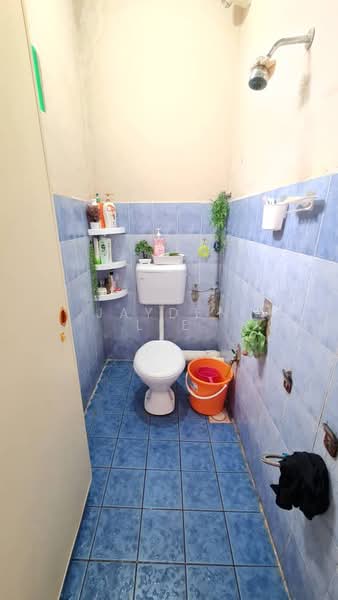 Apartment for Rent at Mentari Court - Jayden Lee - Bathroom - PropertyGuru.com.my
