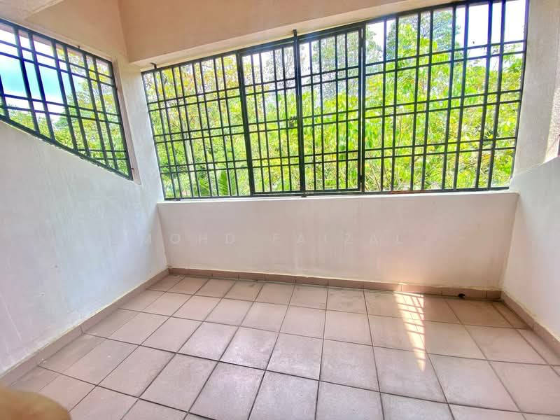 Rumah Banglo untuk Dijual di Shah Alam (Selangor) - Mohd Faizal - Balcony - PropertyGuru.com.my