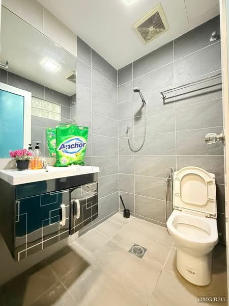 Rumah Teres 2 Tingkat untuk Disewa di Setia Alam (Selangor) - Ryan . - Bathroom - PropertyGuru.com.my