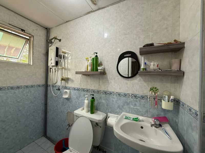 Apartment for Sale at Bistari Impian Apartment - Alan Chew - Bathroom - PropertyGuru.com.my