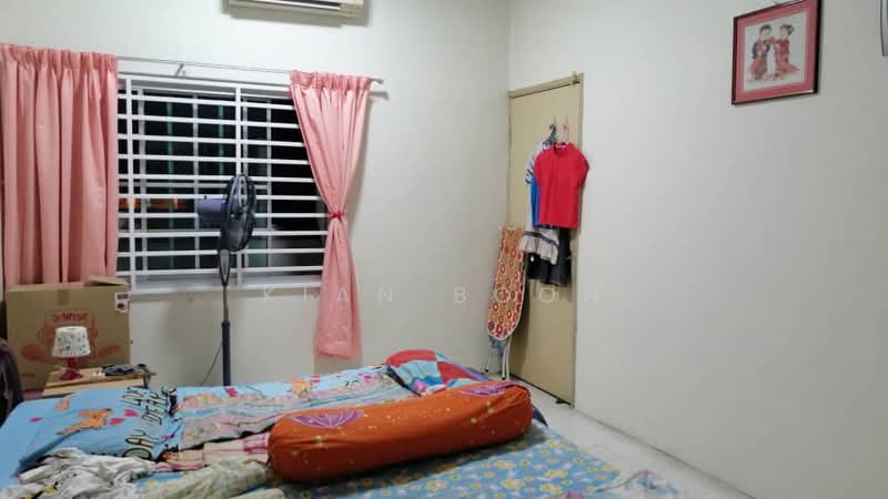 2-storey Terraced House for Sale in Taman Len Seng (Cheras) - Kian Boon - Bedroom - PropertyGuru.com.my