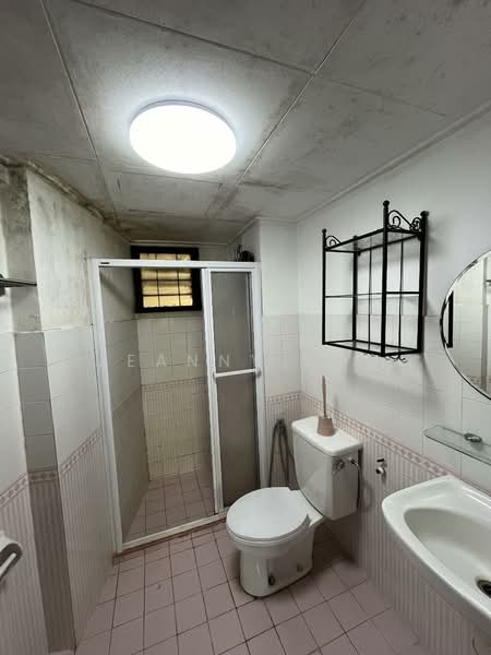 Kondominium untuk Disewa di Paradesa Rustica - Jeanny Koh - Bathroom - PropertyGuru.com.my