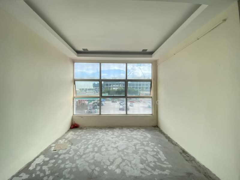 Kedai untuk Disewa di Shah Alam (Selangor) - Emily Kho - Interior - PropertyGuru.com.my