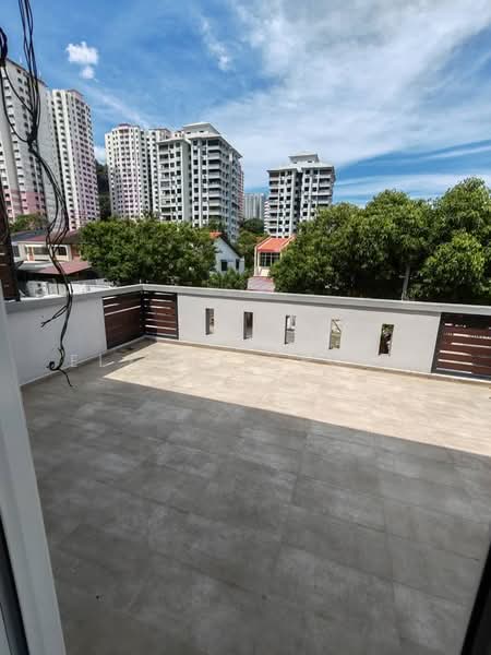Rumah Teres 2 Tingkat untuk Dijual di Island Glades (Jelutong) - Elynne Leong - Exterior - PropertyGuru.com.my