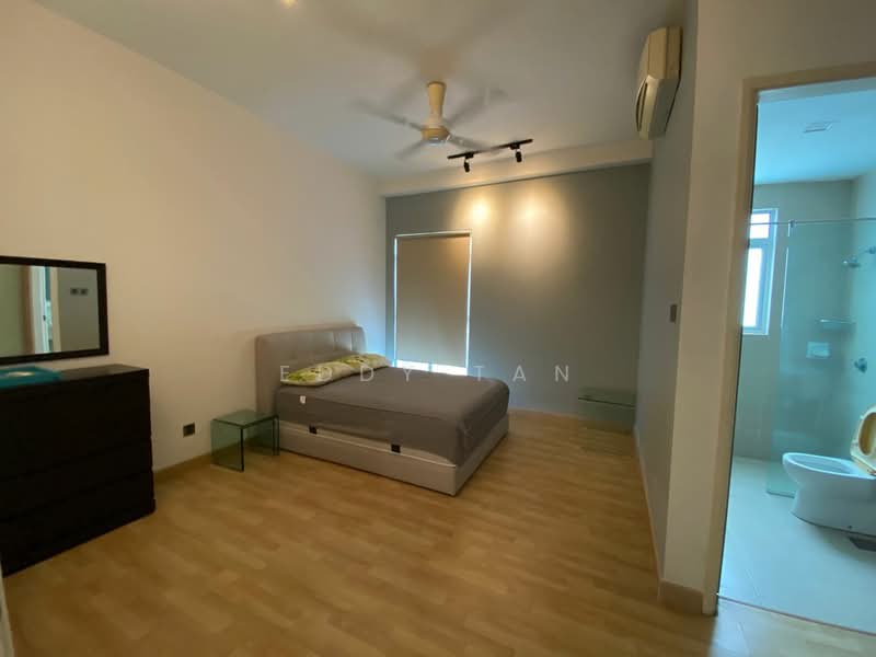 Kondominium untuk Disewa di Amaya Saujana - Eddy TAN - Bedroom - PropertyGuru.com.my