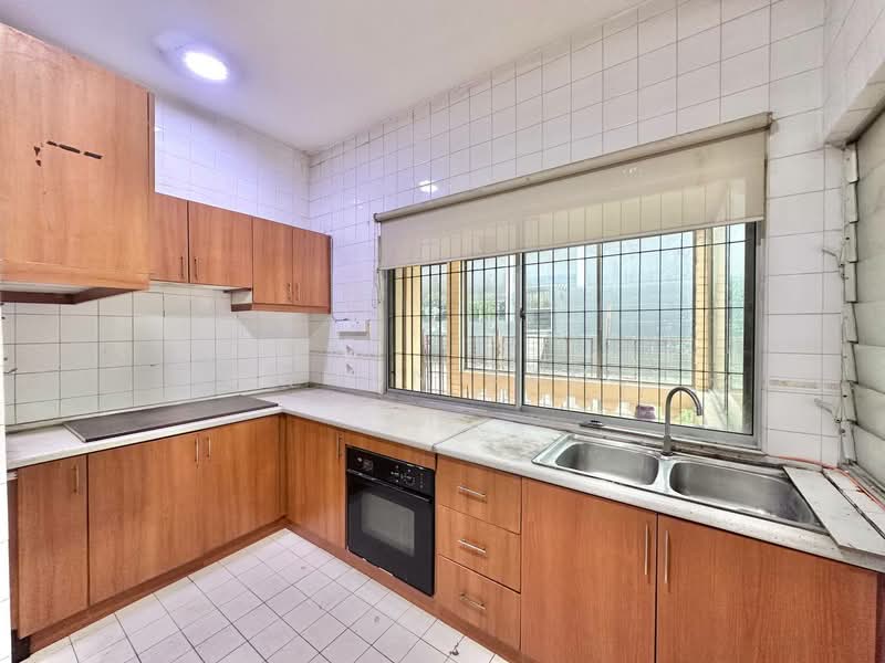 2-storey Terraced House for Sale in Taman Setiawangsa (Setiawangsa) - Luqman Ramli - Kitchen - PropertyGuru.com.my