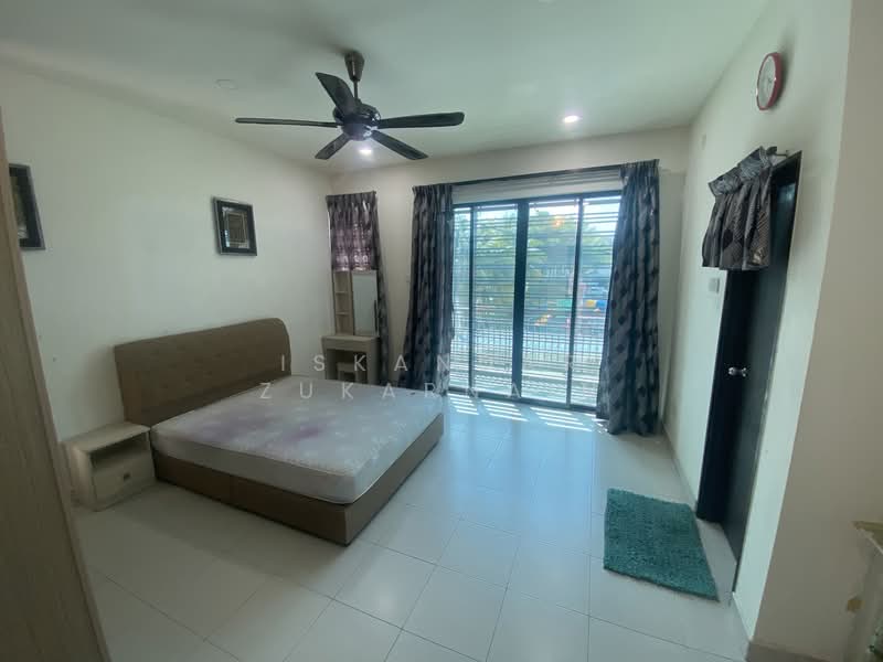 2-storey Terraced House for Sale in Taman Bukit Tiram (Ulu Tiram) - Iskandar Zukarnain - PropertyGuru.com.my