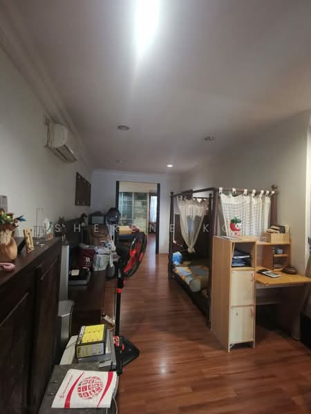 Kedai untuk Dijual di Kuching (Sarawak) - Sherene Kok - Interior - PropertyGuru.com.my
