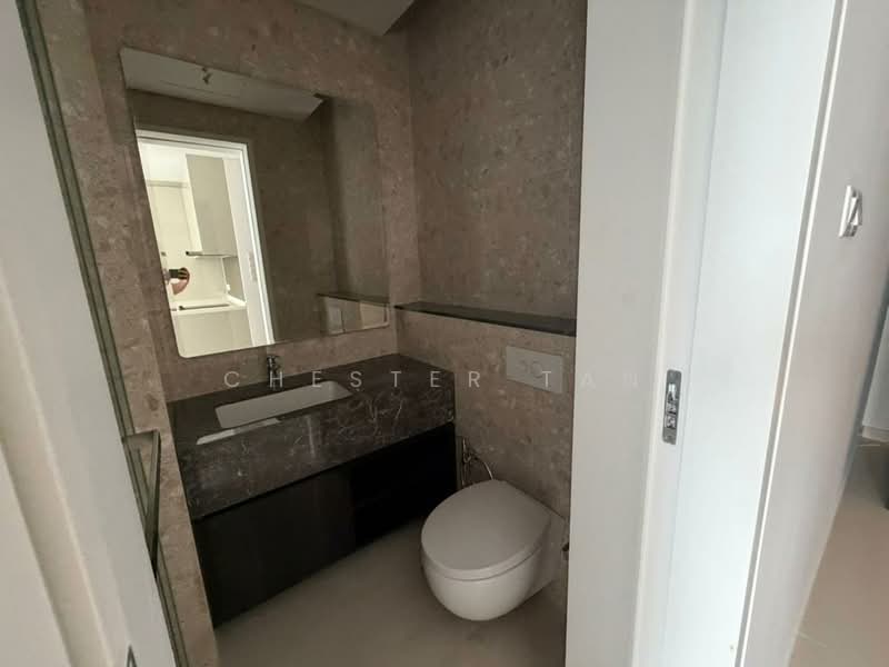 Servis Apartment untuk Dijual di Windsor Suites @ Pavilion Damansara Heights - Chester Tan - Bathroom - PropertyGuru.com.my