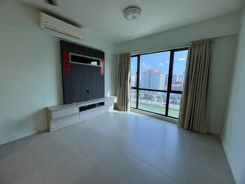 Servis Apartment untuk Dijual di Nova Saujana - Josh Chai - Living Room - PropertyGuru.com.my