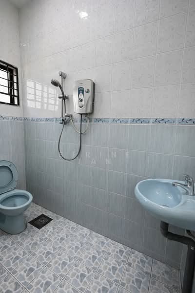 Rumah Berkembar untuk Disewa di Johor Bahru (Johor) - Serine Tan - Bathroom - PropertyGuru.com.my