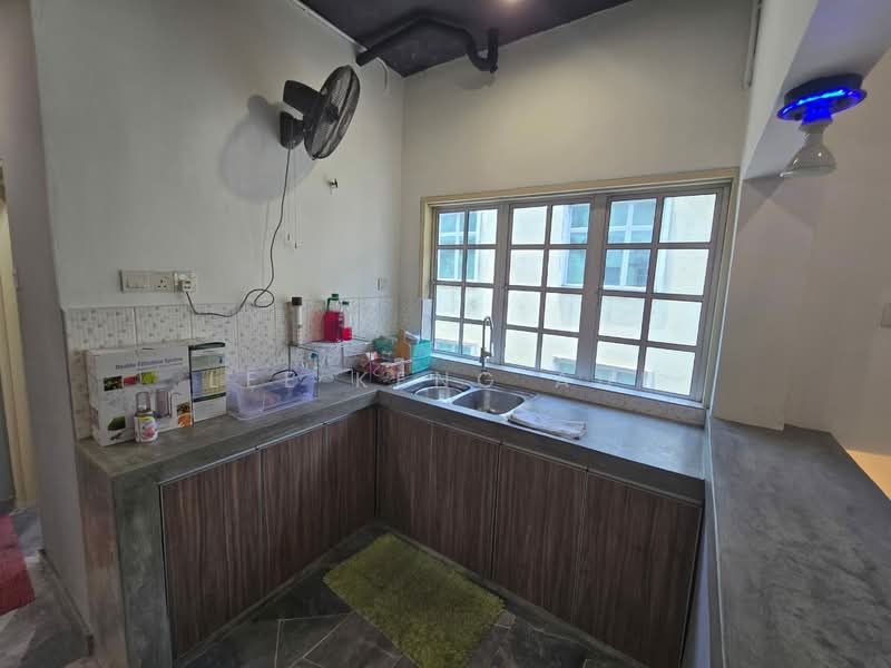 Office for Rent in Pelabuhan Klang (Selangor) - Lee Keng Aun - Kitchen - PropertyGuru.com.my
