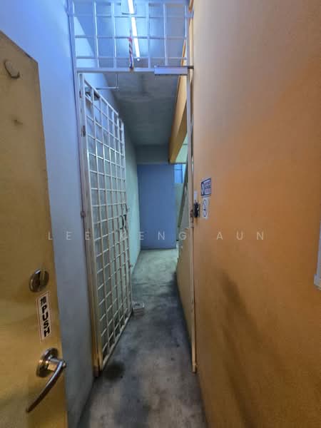 Office for Rent in Pelabuhan Klang (Selangor) - Lee Keng Aun - Corridor - PropertyGuru.com.my