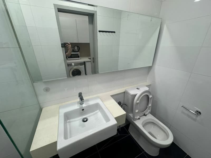 Service Residence for Rent at Residential Suites @ HighPark - Yeevy Lee - Bathroom - PropertyGuru.com.my