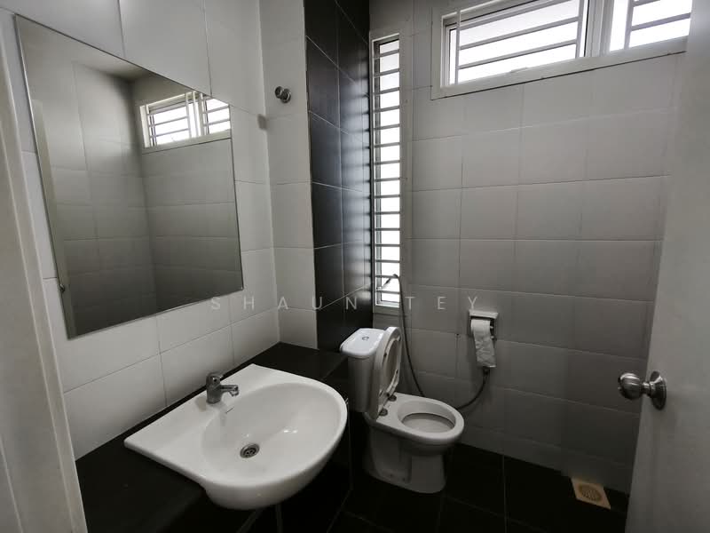 Cluster House for Sale in Horizon Hills (Iskandar Puteri (Nusajaya)) - Shaun Tey - Bathroom - PropertyGuru.com.my