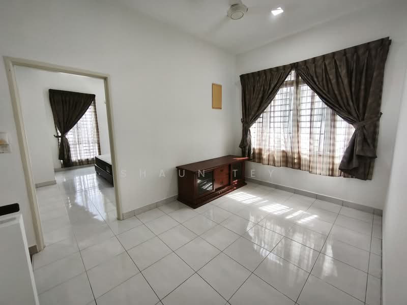 Cluster House for Sale in Horizon Hills (Iskandar Puteri (Nusajaya)) - Shaun Tey - Living Room - PropertyGuru.com.my