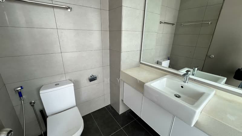 Servis Apartment untuk Disewa di Zen Suites @ Zetapark - Kathy Yap - Bathroom - PropertyGuru.com.my
