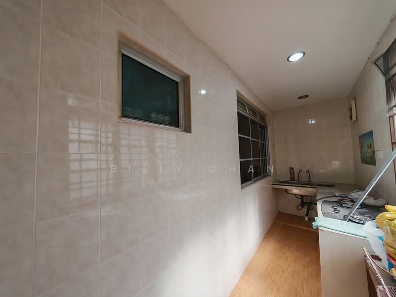 Rumah Teres untuk Dijual di Cheras (Selangor) - Billy Chan - Kitchen - PropertyGuru.com.my