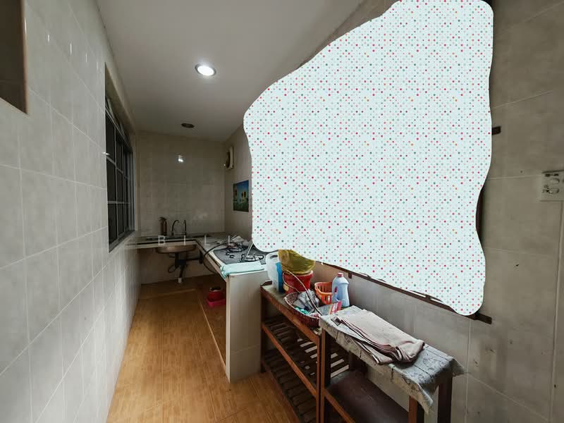 Rumah Teres untuk Dijual di Cheras (Selangor) - Billy Chan - Kitchen - PropertyGuru.com.my