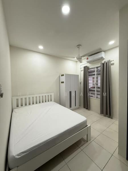 2-storey Terraced House for Rent in Dengkil (Selangor) - Hawa Ibrahim - Bedroom - PropertyGuru.com.my