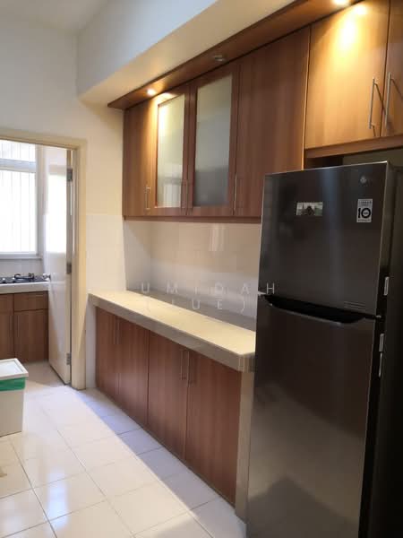 Condominium for Rent at Seri Maya Condominium - JUMIDAH (JUE) - Kitchen - PropertyGuru.com.my