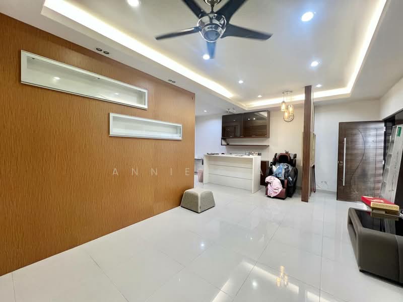 Rumah Teres 2 Tingkat untuk Dijual di Taman Bayu Puteri (Johor Bahru) - Annie Chai - Living Room - PropertyGuru.com.my