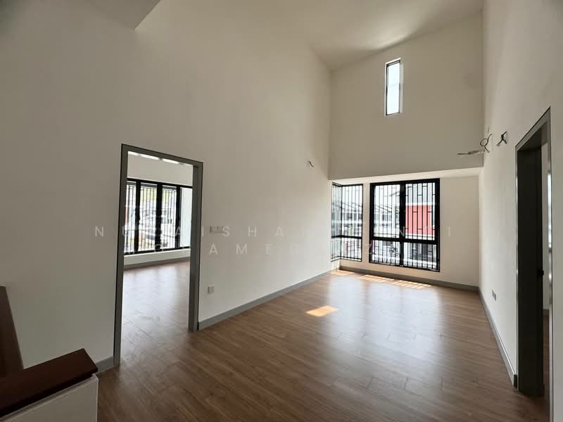 Rumah Teres 2 Tingkat untuk Dijual di Elmina (Shah Alam) - Nuraishah Binti Mohamed Azmi - Living Room - PropertyGuru.com.my