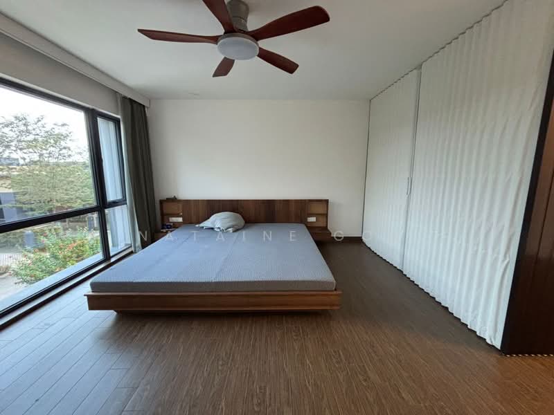 Rumah Teres 3 Tingkat untuk Dijual di Forest City (Gelang Patah) - Nataine Goh - Bedroom - PropertyGuru.com.my