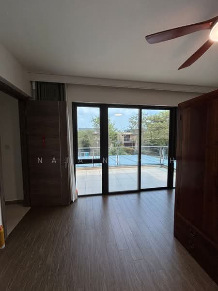 Rumah Teres 3 Tingkat untuk Dijual di Forest City (Gelang Patah) - Nataine Goh - Balcony - PropertyGuru.com.my