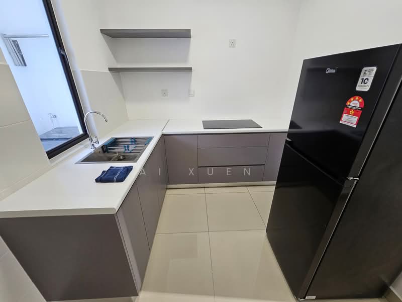 Townhouse for Rent in Bandar Cassia (Batu Kawan) - Ai Xuen - Kitchen - PropertyGuru.com.my