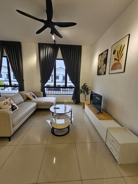 Townhouse for Rent in Bandar Cassia (Batu Kawan) - Ai Xuen - Living Room - PropertyGuru.com.my
