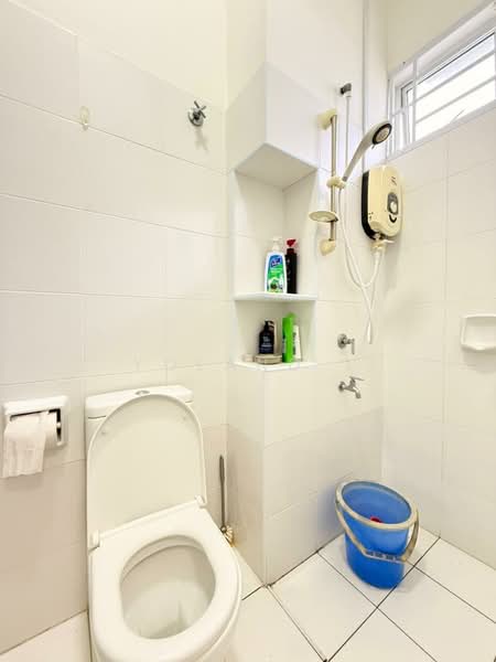 2-storey Terraced House for Rent in Setia Eco Village (Gelang Patah) - Yoland . - Bathroom - PropertyGuru.com.my