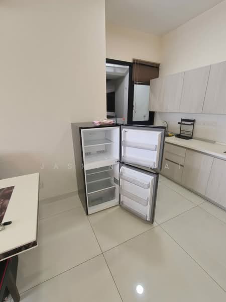 Servis Apartment untuk Disewa di MKH Boulevard - Jasmine Wai - Kitchen - PropertyGuru.com.my