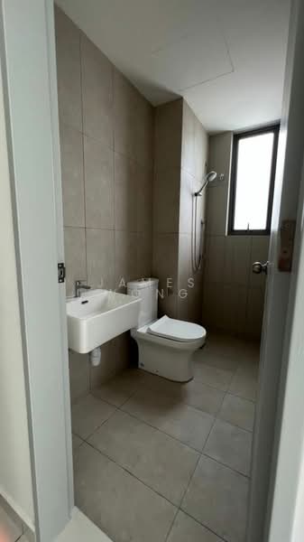 Service Residence for Rent at Kenwingston Platz - James Wong - Bathroom - PropertyGuru.com.my