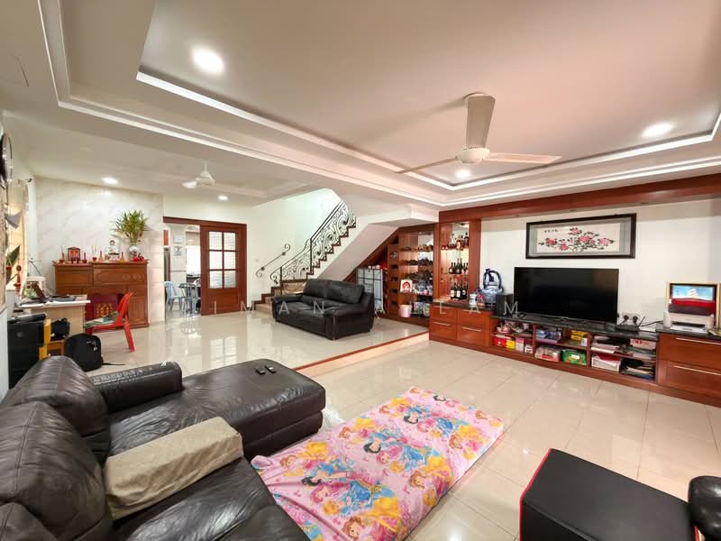 2.5-storey Terraced House for Sale in Taman Berjaya Baru (Kajang) - Aiman Allam - Living Room - PropertyGuru.com.my